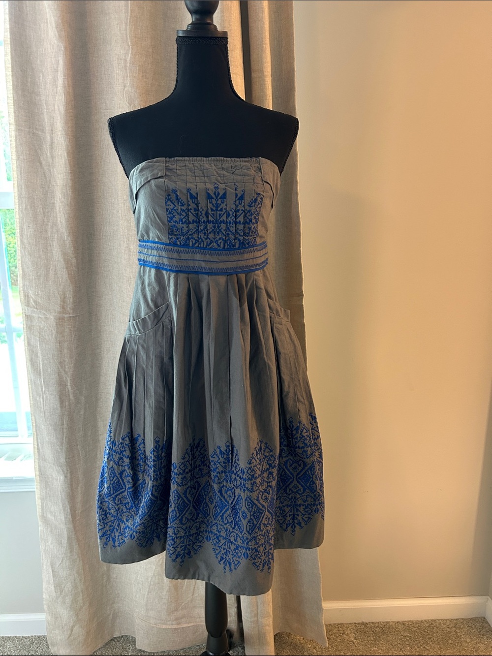 Anthro/Floreat Strapless Gray Dress with Blue Embroidered Detail